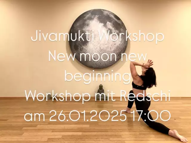 „New Moon - New Beginning.
JivamuktiYoga moon special“
Der Mond, als Chandradev einer der Navagrahas der indischen Mythologie,
spielt mit seiner besonderen Kraft eine wichtige Rolle in der vedischen
Yogaphilosophie und unserer Yogapraxis.
Verbunden mit der Kraft Shivas steht der Mond für Fülle und Neubeginn.
In diesem Workshop wollen wir mit intensivem Pranayama (Atempraxis) und
einer ganz besonderen JivamuktiYoga Mondpraxis dem Neubeginn
begegnen und die Fülle feiern. Natürlich wird die Session eingerahmt von
gemeinsamen Kirtan und lunaren Yin Haltungen.
Bei einer kleinen Feuerzeremonie werden wir anschliessend Altes
zurücklassen und den Neubeginn zelebrieren.
Jeder ist willkommen denn:
wer atmen kann, kann auch Yoga  Energieausgleich: 45€
Anmeldungen bei Susann info@herzfreude-yoga.de
www.redschiyoga.com